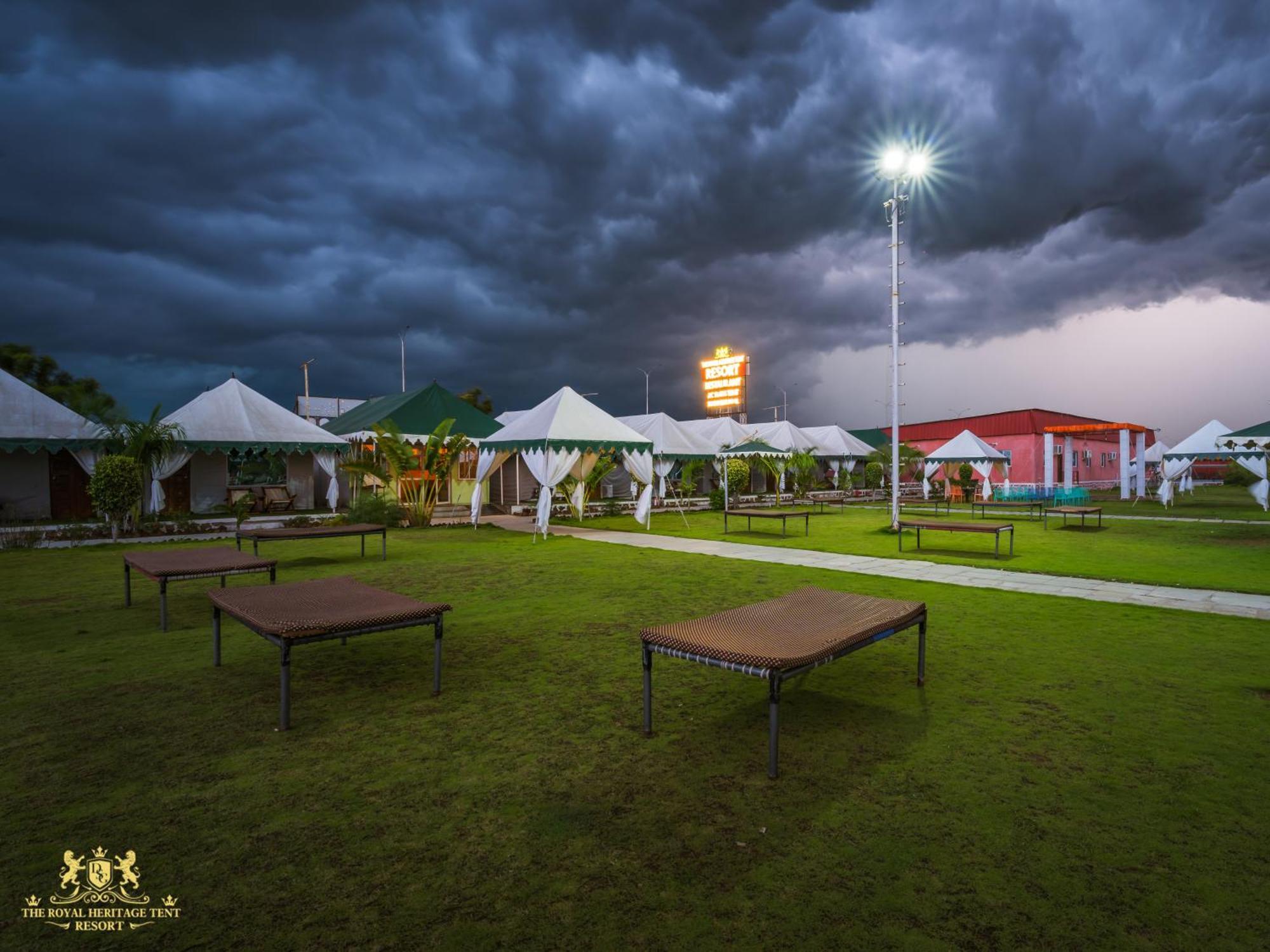 The Royal Heritage Tent Resort- Statue Of Unity Kevadia Exterior photo